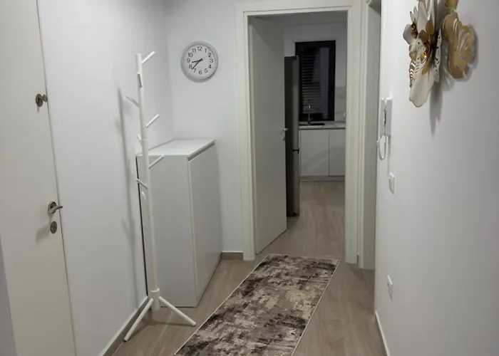 Nee Grand Bazzar Appartamento Tirana